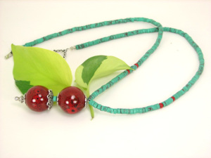 Turquoise and Red Porcelain Balls Lariat Looking Necklace