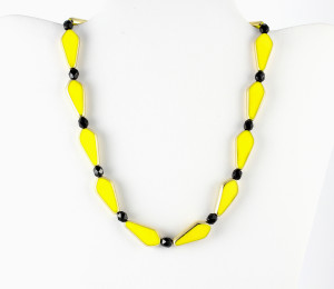 Yellow and Black, Vintage Art Deco Necklace/choker