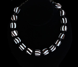 Black and White Kinetic Handmade Necklace