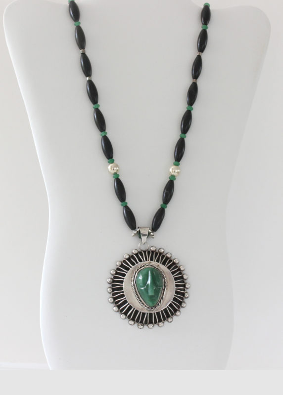 IMG_4671 Mexican silver and aventurine pnd blk chain